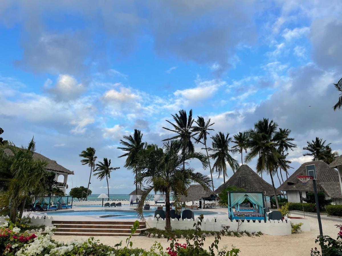 Five Palms Bwejuu Hotel Bagian luar foto